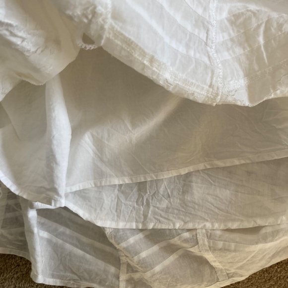 Suzy Shier Lace and Cotton White Skirt - Picture 6 of 6
